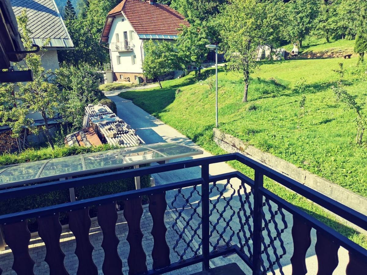 יסניצה Apartma Rekar - A House, Where You Can Relax In The Embrace Of Nature מראה חיצוני תמונה