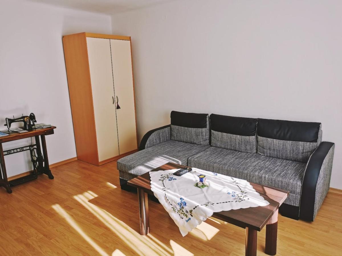 יסניצה Apartma Rekar - A House, Where You Can Relax In The Embrace Of Nature מראה חיצוני תמונה